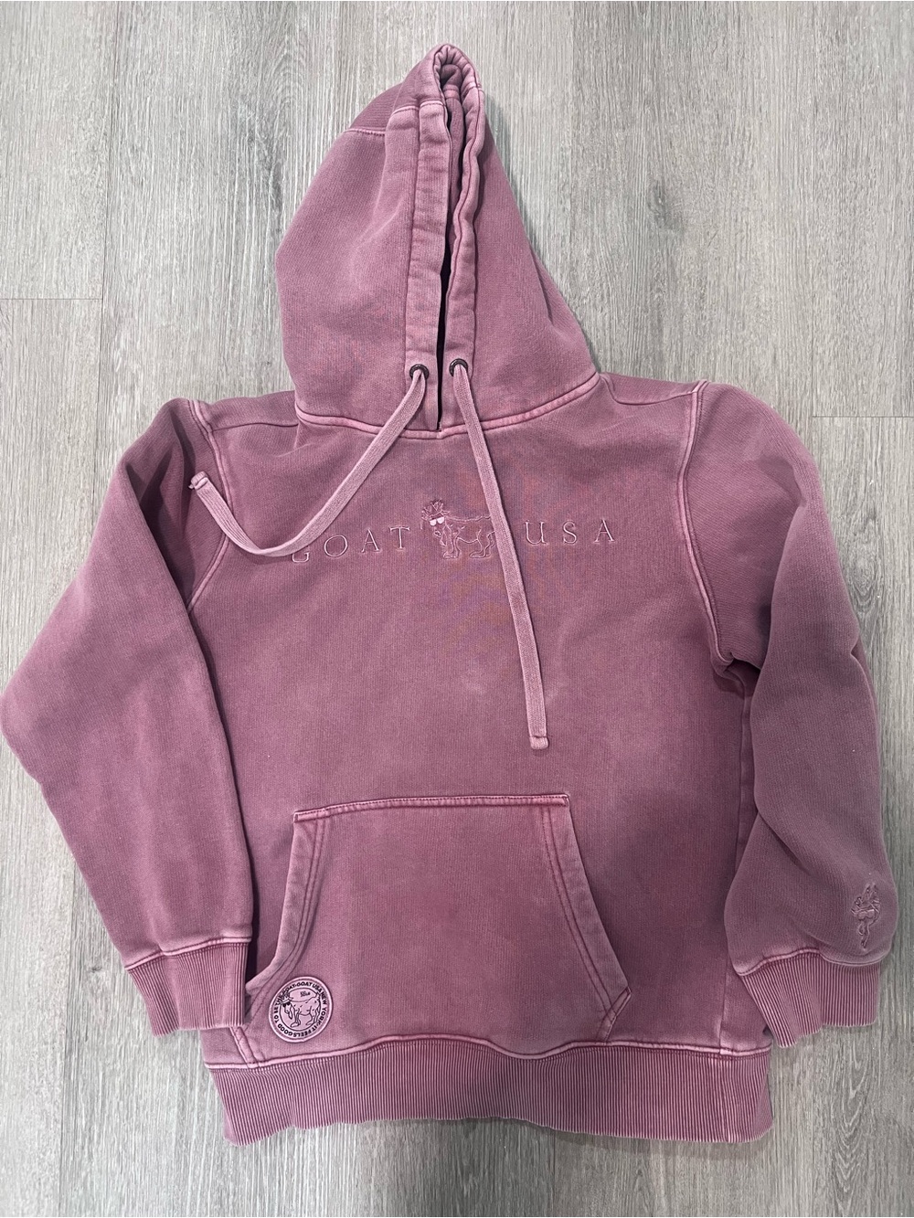 GOAT USA Men’s Sweatshirt size XS